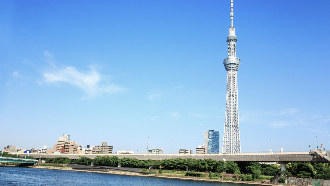 墨田区（文花・京島・押上）の青空と東京スカイツリーの景観写真